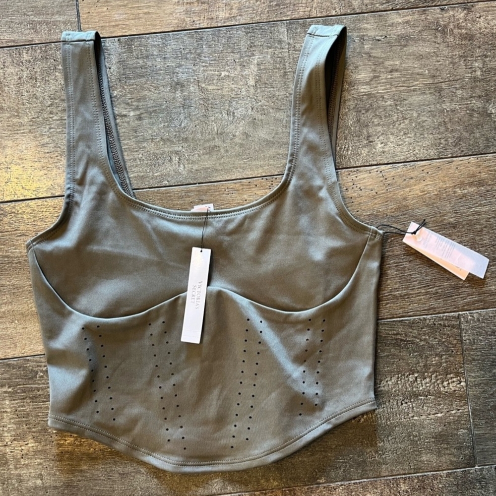 VICTORIA SECRET CROP TOP - Picture 2 of 4